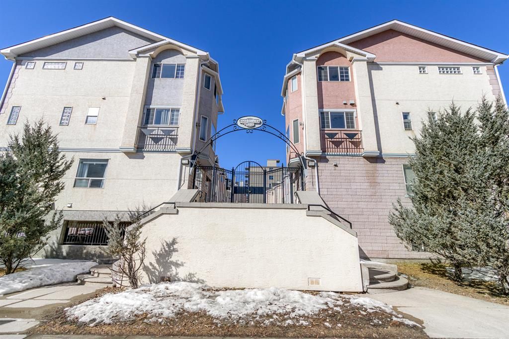 Main Photo: 1531 11 Street SW in Calgary: Beltline Row/Townhouse for sale : MLS®# A2028751