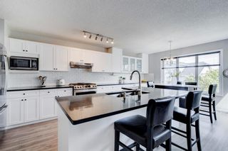 Photo 2: 206 Schubert Place NW in Calgary: Scenic Acres Detached for sale : MLS®# A1230337