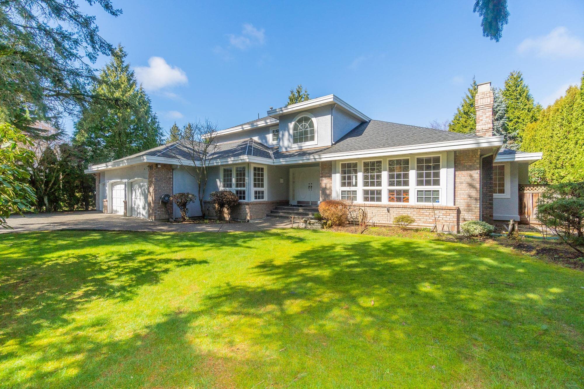 Main Photo: 13371 20 Avenue in Surrey: Elgin Chantrell House for sale (South Surrey White Rock)  : MLS®# R2716080