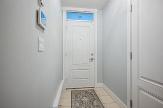 Photo 5: 61 7298 199A Street in Langley: Willoughby Heights Townhouse for sale in "YORK" : MLS®# R2839229