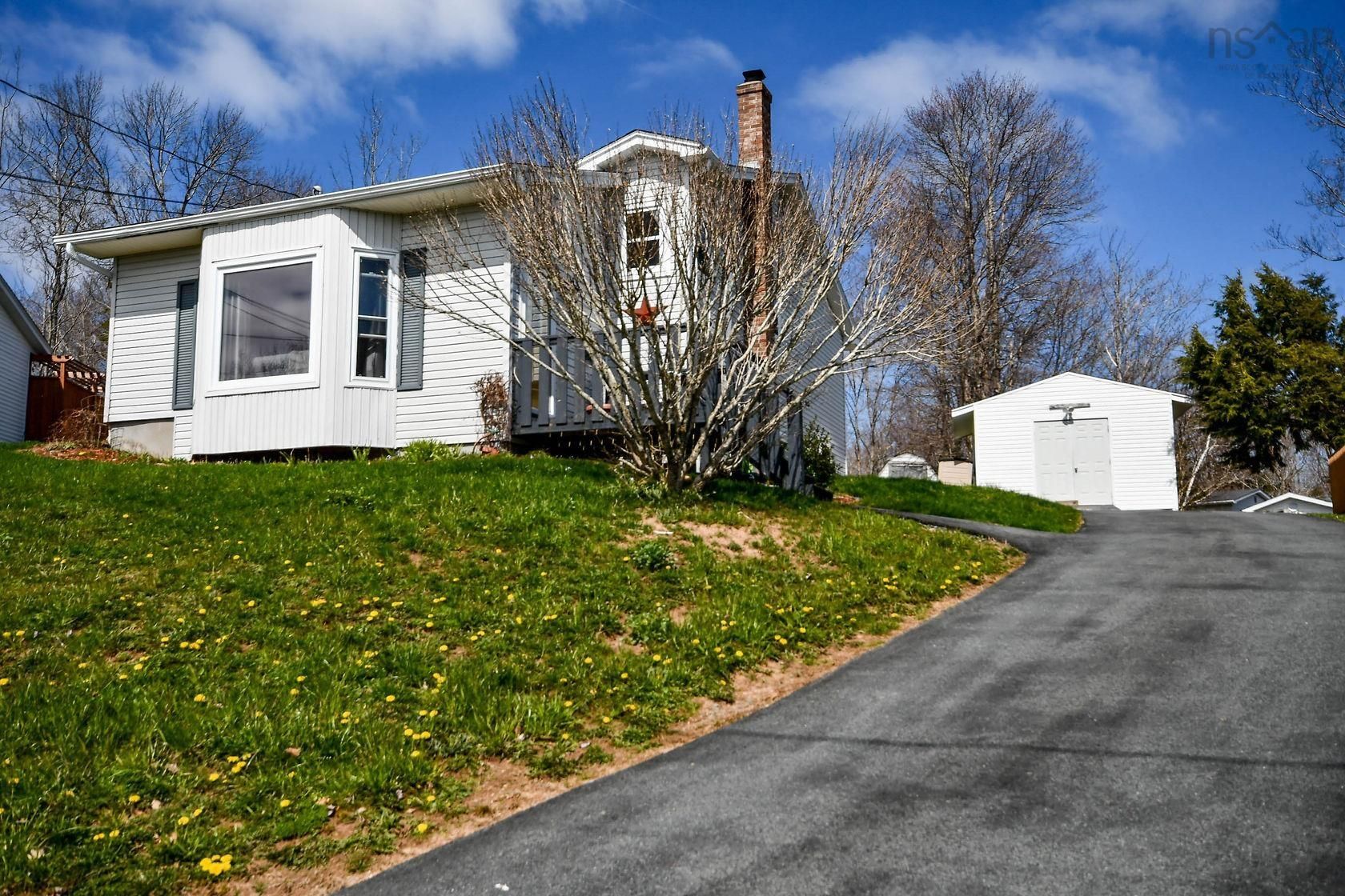 Main Photo: 35 Rothsay Court in Lower Sackville: 25-Sackville Residential for sale (Halifax-Dartmouth)  : MLS®# 202208266