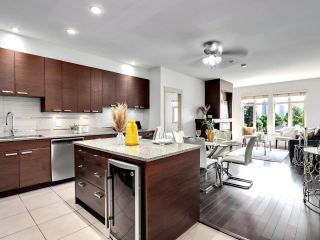 Photo 3: 414 4365 HASTINGS Street in Burnaby: Vancouver Heights Condo for sale (Burnaby North)  : MLS®# R2779849