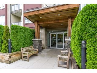 Photo 2: 311 2943 NELSON Place in Abbotsford: Central Abbotsford Condo for sale : MLS®# R2105155