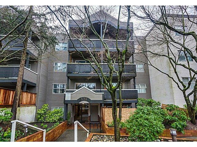 Main Photo: 204 570 E 8TH Avenue in Vancouver: Mount Pleasant VE Condo for sale in "THE CAROLINAS" (Vancouver East)  : MLS®# V1105079