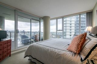 Photo 16: 2103 583 BEACH Crescent in Vancouver: Yaletown Condo for sale in "PARK WEST TWO" (Vancouver West)  : MLS®# R2361220
