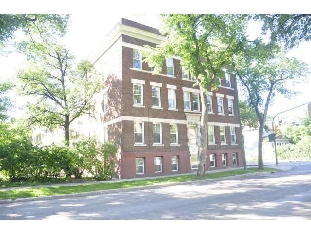 Main Photo: 980 Grosvenor Avenue in WINNIPEG: Manitoba Other Condominium for sale : MLS®# 1316860