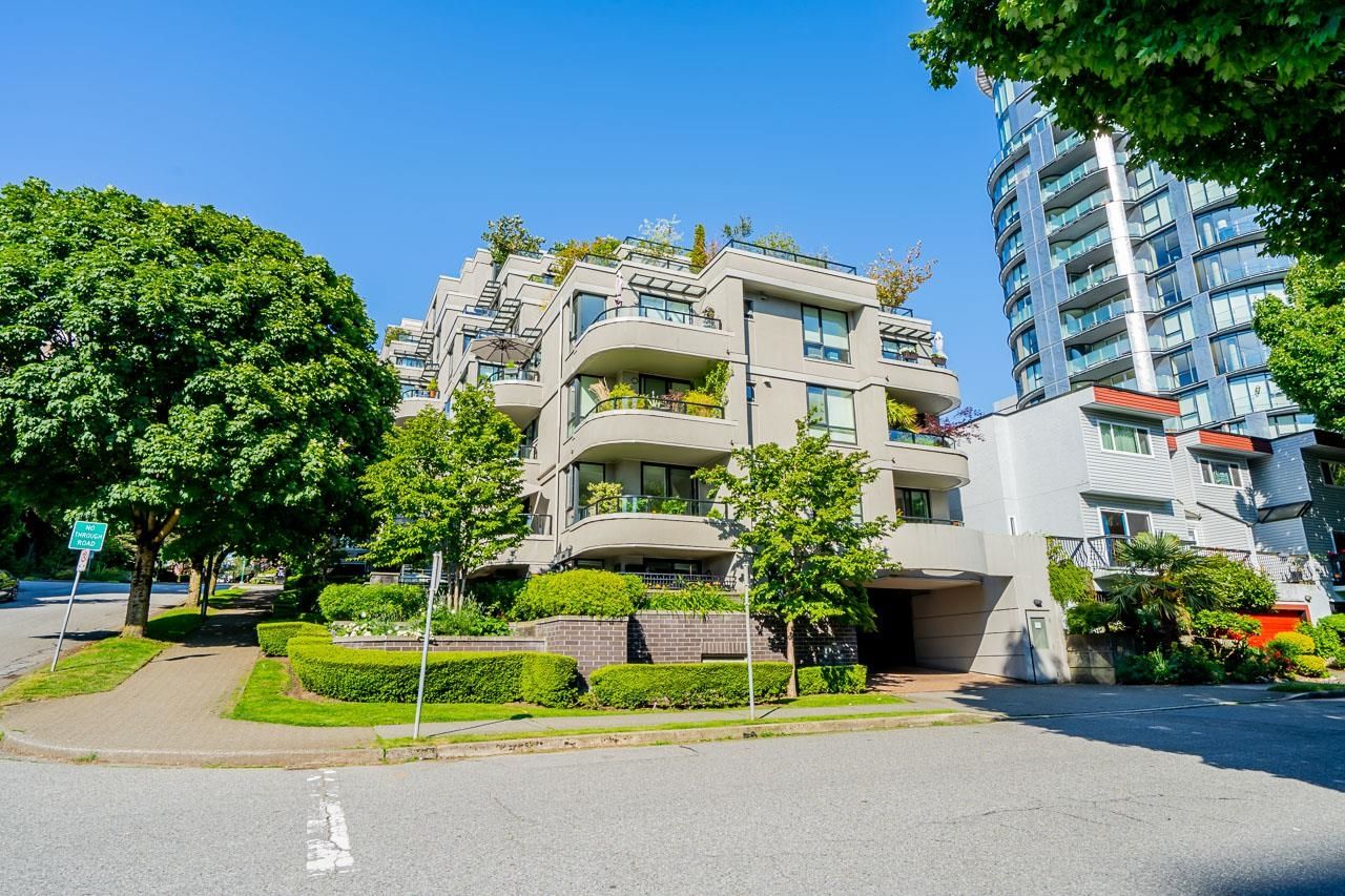 Main Photo: 402 1330 JERVIS Street in Vancouver: West End VW Condo for sale in "1330 JERVIS" (Vancouver West)  : MLS®# R2792434
