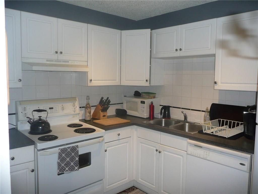 Main Photo: 401 1810 11 Avenue SW in Calgary: Sunalta Apartment for sale : MLS®# C4204013