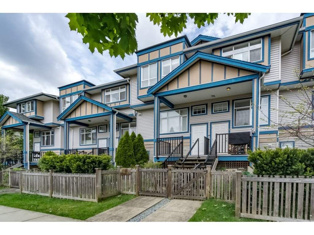 Main Photo: 5 13899 LAUREL Drive in Surrey: Whalley Townhouse for sale in "Emerald Gardens" (North Surrey)  : MLS®# R2168141