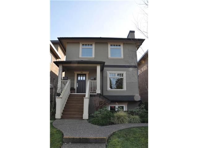 Main Photo: 72 E 15TH Avenue in Vancouver: Mount Pleasant VE Townhouse for sale (Vancouver East)  : MLS®# V1004139