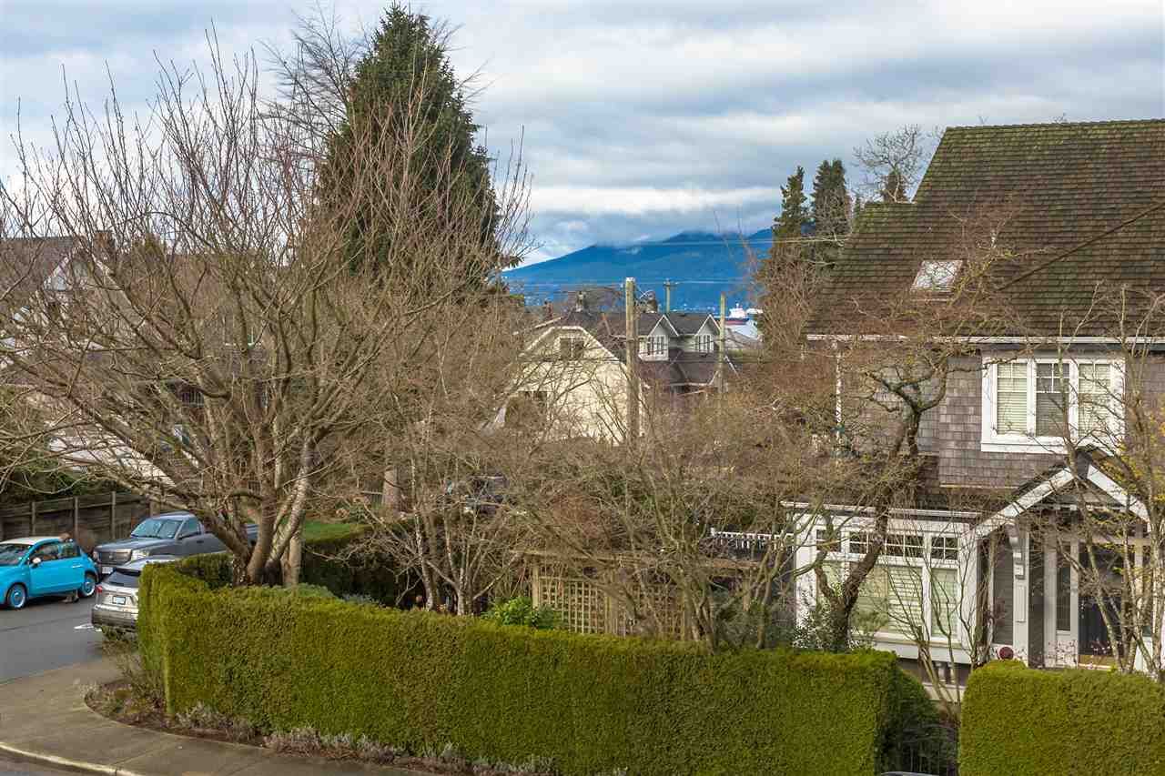 Photo 12: Photos: 3086 W 2ND Avenue in Vancouver: Kitsilano House for sale (Vancouver West)  : MLS®# R2536433