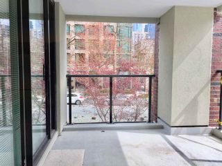 Photo 6: 204 1010 BURNABY Street in Vancouver: West End VW Condo for sale in "THE ELLINGTON" (Vancouver West)  : MLS®# R2258378