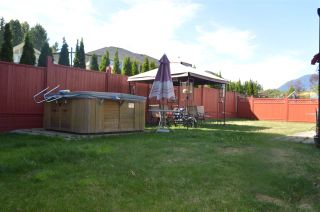 Photo 20: 609 W 24TH Close in North Vancouver: Hamilton House for sale : MLS®# R2044403