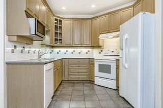 Photo 12: 101 3280 PLATEAU Boulevard in Coquitlam: Westwood Plateau Condo for sale in "Camelback" : MLS®# R2708087