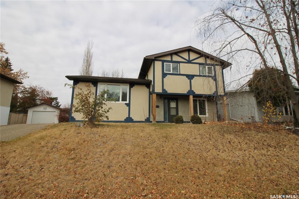 Main Photo: 9021 Walker Drive in North Battleford: Maher Park Residential for sale : MLS®# SK912188