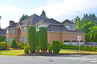 Photo 2: 14527 30 Avenue in Surrey: Elgin Chantrell House for sale (South Surrey White Rock)  : MLS®# R2073850
