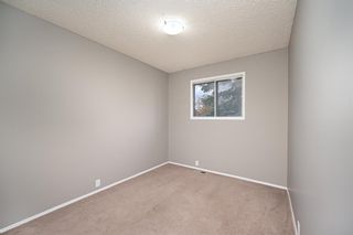 Photo 12: 8402 Berkley Road NW in Calgary: Beddington Heights Semi Detached (Half Duplex) for sale : MLS®# A2009701