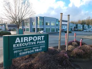 Photo 3: 202 30701 SIMPSON Road in Abbotsford: Poplar Industrial for lease in "AIRPORT EXECUTIVE PARK" : MLS®# C8043243