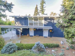 Photo 2: 2720 ROSEBERY Avenue in West Vancouver: Queens House for sale : MLS®# R2419179