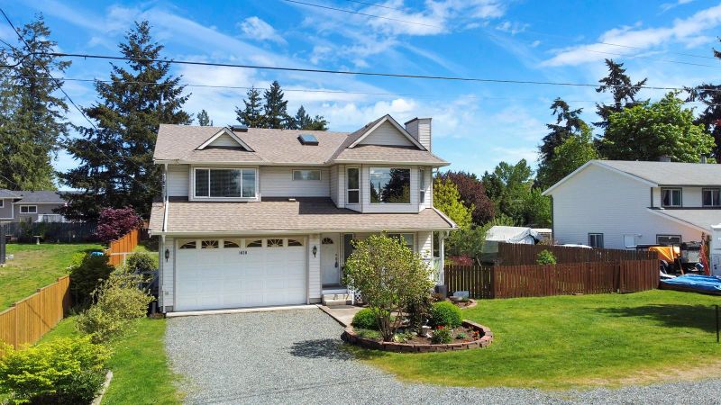 FEATURED LISTING: 1830 Meadowlark Cres Nanaimo
