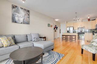 Photo 11: 204 6233 LONDON Road in Richmond: Steveston South Condo for sale in "LONDON STATION 1" : MLS®# R2404528