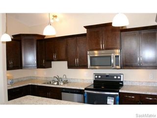 Photo 11: 1154 LINDSAY Street in Regina: Eastview Single Family Dwelling for sale (Regina Area 03)  : MLS®# 549678