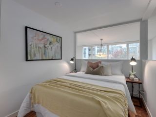 Photo 18: 405 1238 SEYMOUR Street in Vancouver: Downtown VW Condo for sale in "The Space" (Vancouver West)  : MLS®# R2821712