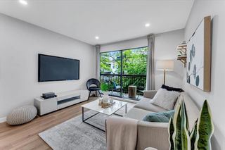 Main Photo: 210 2330 MAPLE Street in Vancouver: Kitsilano Condo for sale in "Maple Gardens" (Vancouver West)  : MLS®# R2890040