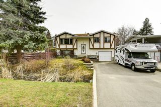 Photo 2: 1651 Blondeaux Crescent in Kelowna: Glenmore House for sale (Central Okanagan)  : MLS®# 10202415