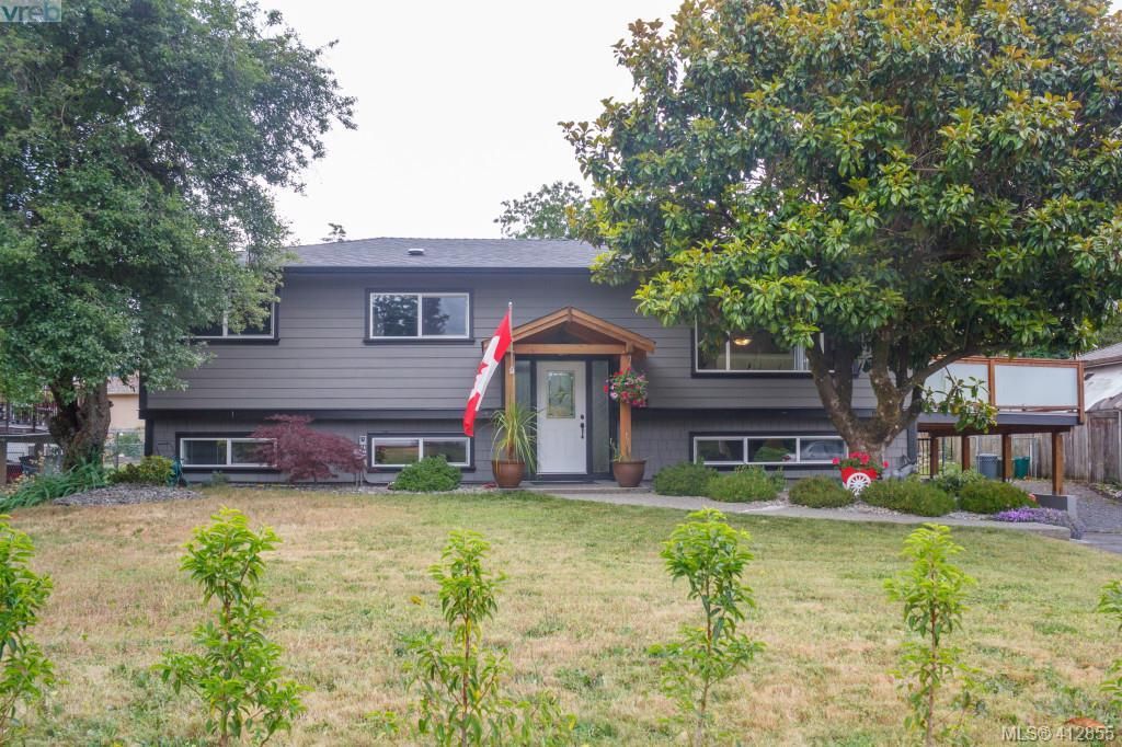 Main Photo: 3355 Painter Rd in VICTORIA: Co Wishart South House for sale (Colwood)  : MLS®# 818684