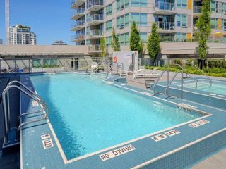 Photo 23: 301 125 E 14TH Street in North Vancouver: Central Lonsdale Condo for sale in "Centreview" : MLS®# R2786423
