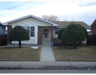 Photo 1:  in CALGARY: Whitehorn Residential Detached Single Family for sale (Calgary)  : MLS®# C3258373