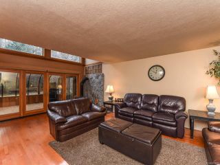 Photo 9: 1505 Croation Rd in CAMPBELL RIVER: CR Campbell River West House for sale (Campbell River)  : MLS®# 831478