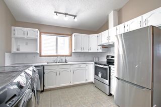 Photo 7: 240 erin meadow Green in Calgary: Erin Woods Detached for sale : MLS®# A2003999