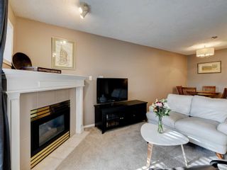 Photo 4: 108 1025 Meares St in Victoria: Vi Downtown Condo for sale : MLS®# 923210