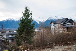 Photo 15: 2950 STRANGWAY Place in Squamish: University Highlands House for sale in "University Heights" : MLS®# R2528845