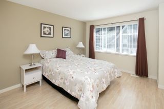 Photo 10: 6 12778 66 Avenue in Surrey: West Newton Townhouse for sale in "Hathaway Village" : MLS®# R2248579