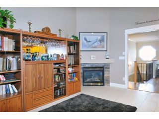 Photo 4: 23733 115TH AV in Maple Ridge: Cottonwood MR House for sale in "GILKER HILL ESTATES" : MLS®# V910026