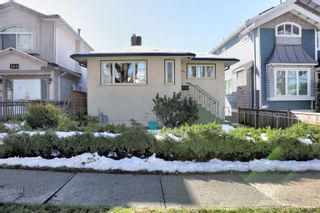 Main Photo: 250 E 39TH Avenue in Vancouver: Main House for sale (Vancouver East)  : MLS®# R2760822