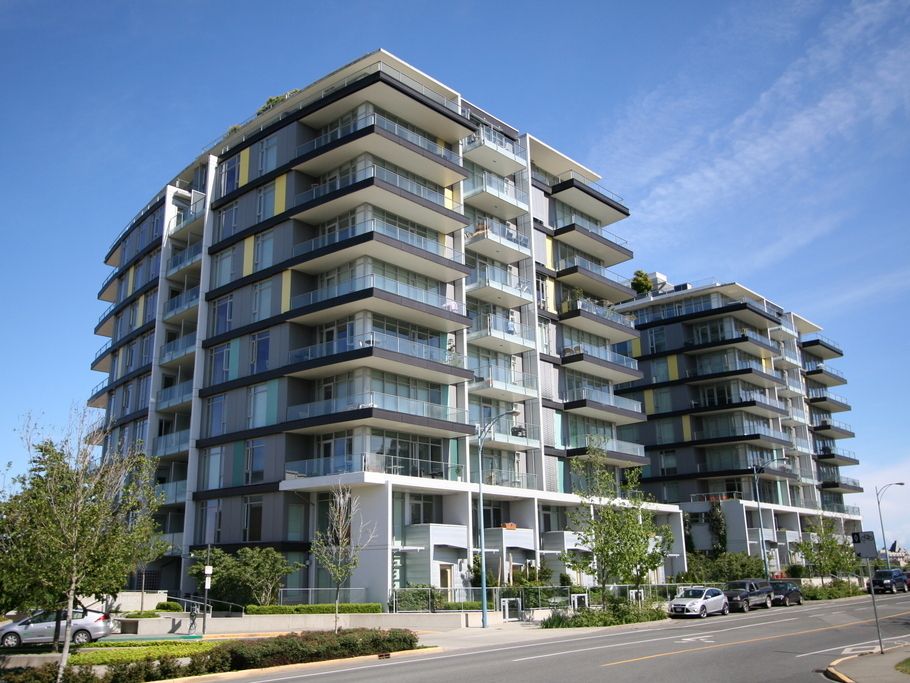 Main Photo: 409 379 Tyee Rd in VICTORIA: VW Victoria West Condo for sale (Victoria West)  : MLS®# 682873