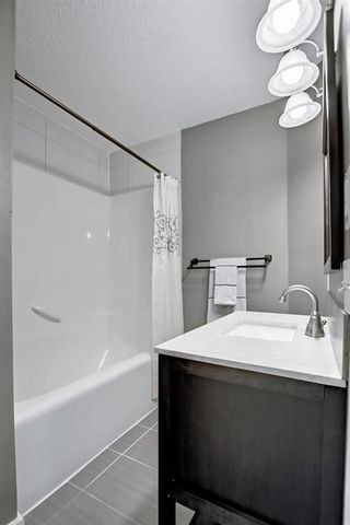 Photo 15: 53 10910 Bonaventure Drive SE in Calgary: Willow Park Row/Townhouse for sale : MLS®# A1244202