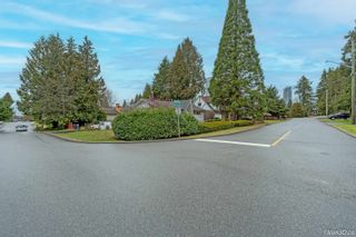 Photo 37: 602 VICTOR Street in Coquitlam: Coquitlam West House for sale : MLS®# R2745458