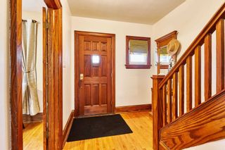 Photo 3: 73 Burk Street in Oshawa: Vanier House (1 1/2 Storey) for sale : MLS®# E5564339