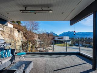 Photo 11: 41210 ROCKRIDGE Place in Squamish: Tantalus House for sale : MLS®# R2751909