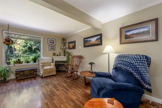 Photo 2: 5 2355 Valley View Dr in Courtenay: CV Courtenay East Row/Townhouse for sale (Comox Valley)  : MLS®# 851159