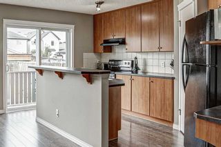Photo 10: 435 PRESTWICK Circle SE in Calgary: McKenzie Towne Detached for sale : MLS®# C4303258