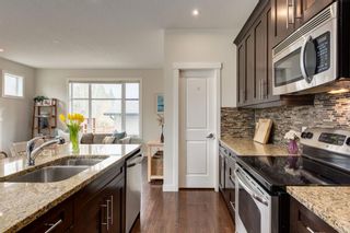 Photo 11: 4415 32 Avenue SW in Calgary: Glenbrook Semi Detached (Half Duplex) for sale : MLS®# A2130157