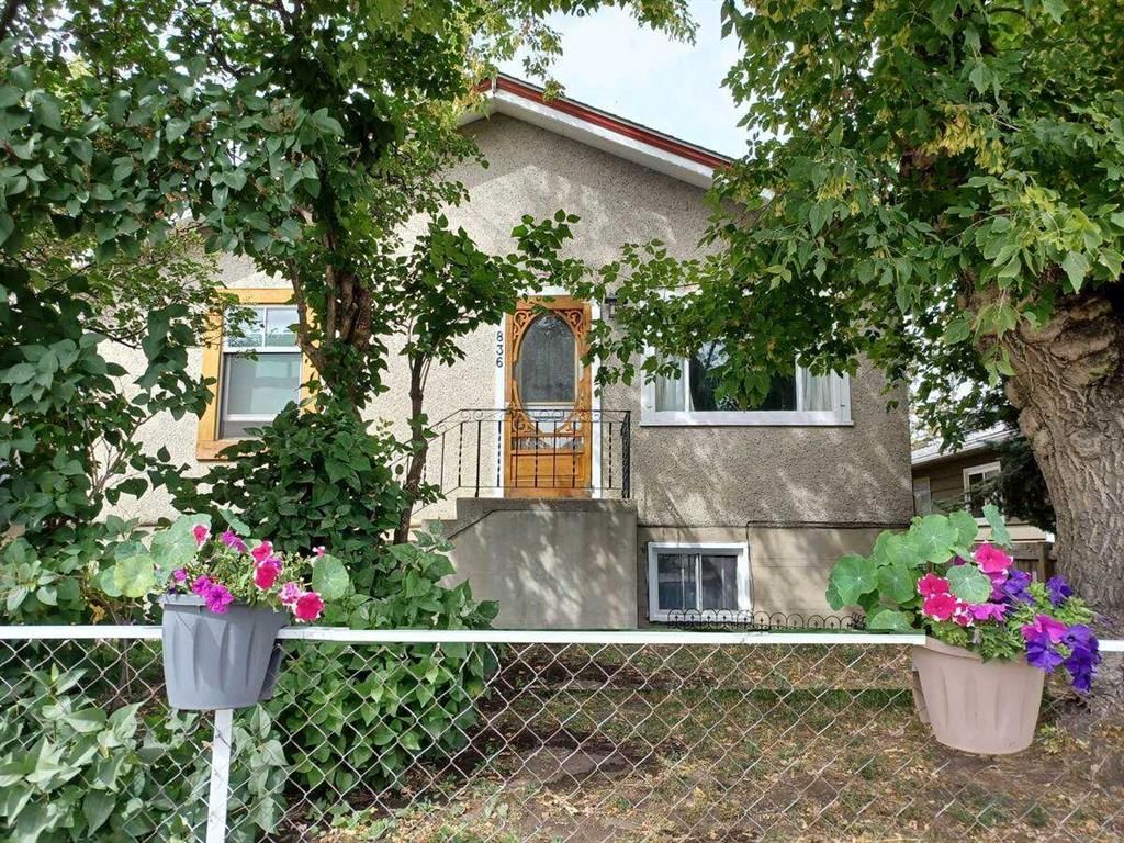 Main Photo: 836 24 Avenue SE in Calgary: Ramsay Detached for sale : MLS®# A2083738