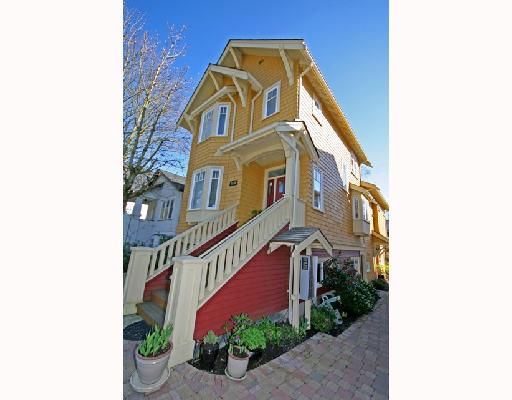 Main Photo: 3530 W 5TH Avenue in Vancouver: Kitsilano 1/2 Duplex for sale (Vancouver West)  : MLS®# V701973