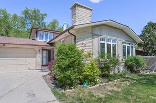 Photo 2: 10 Regula Place in Winnipeg: North Kildonan Residential for sale (3G)  : MLS®# 202224018